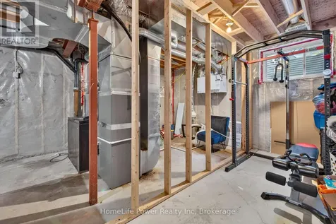 32 Ashberry Place St. Thomas ON N5R 0H7