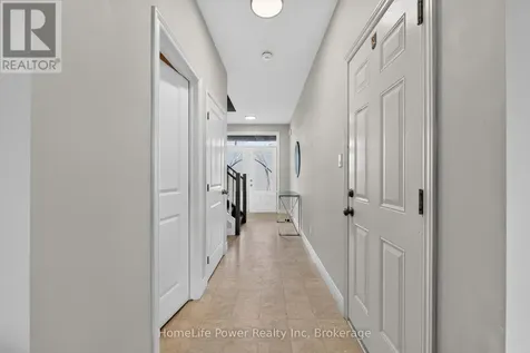 32 Ashberry Place St. Thomas ON N5R 0H7