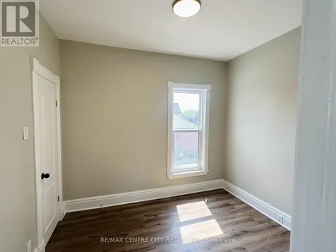 81 Curtis Street St. Thomas ON N5P 1H9