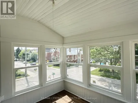 81 Curtis Street St. Thomas ON N5P 1H9