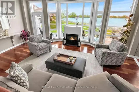 13 Cranberry Quay Collingwood ON L9Y 5C2