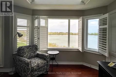 13 Cranberry Quay Collingwood ON L9Y 5C2