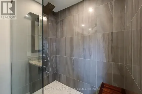 13 Cranberry Quay Collingwood ON L9Y 5C2