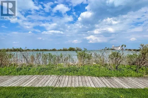 13 Cranberry Quay Collingwood ON L9Y 5C2