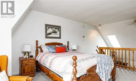 470 Oxbow Crescent Collingwood ON L9Y 5B4