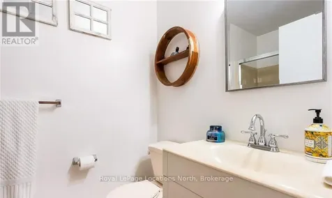 470 Oxbow Crescent Collingwood ON L9Y 5B4