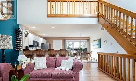 470 Oxbow Crescent Collingwood ON L9Y 5B4