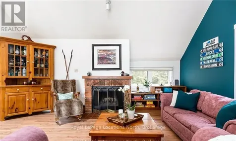 470 Oxbow Crescent Collingwood ON L9Y 5B4