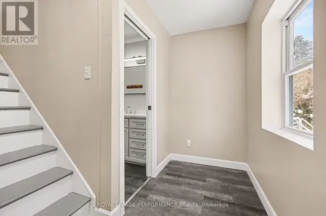 975 Sheridan Avenue Ottawa ON K1Z 6M4