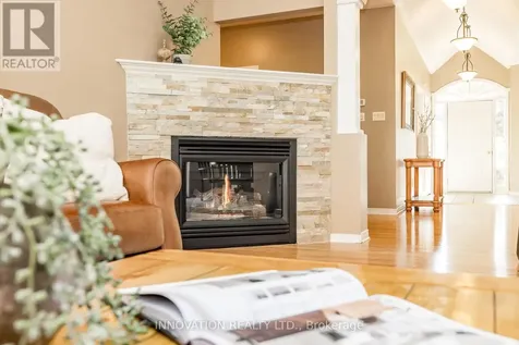 25 Kyle Avenue Ottawa ON K2S 1G9