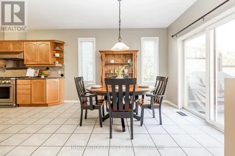 25 Kyle Avenue Ottawa ON K2S 1G9