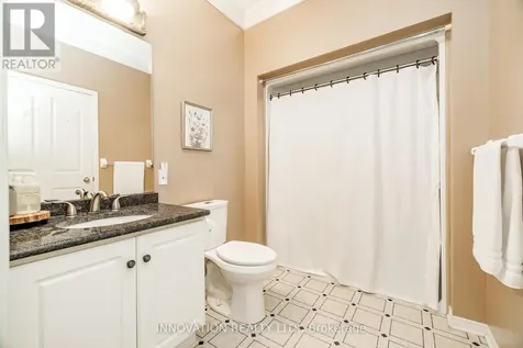 25 Kyle Avenue Ottawa ON K2S 1G9