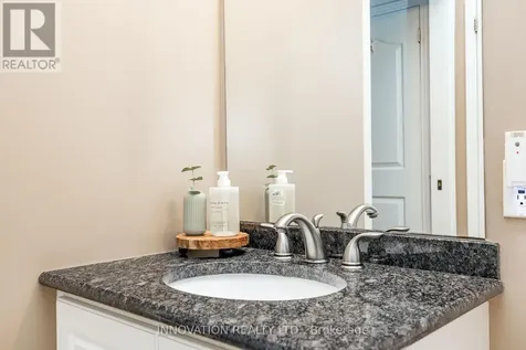 25 Kyle Avenue Ottawa ON K2S 1G9
