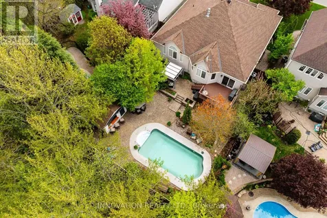 25 Kyle Avenue Ottawa ON K2S 1G9