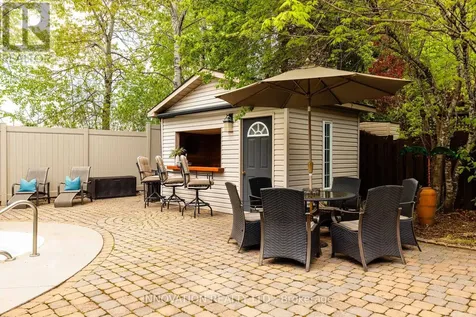 25 Kyle Avenue Ottawa ON K2S 1G9