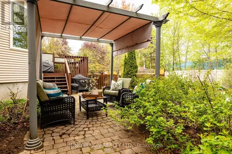 25 Kyle Avenue Ottawa ON K2S 1G9