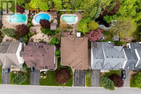 25 Kyle Avenue Ottawa ON K2S 1G9