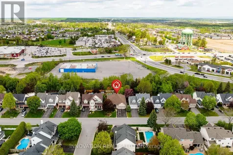 25 Kyle Avenue Ottawa ON K2S 1G9