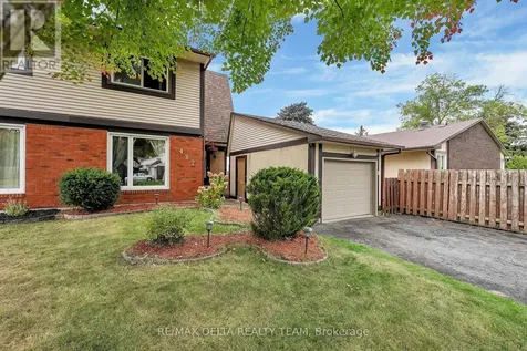 427 Mockingbird Drive Ottawa ON K1E 2A8