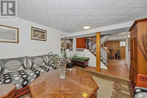 427 Mockingbird Drive Ottawa ON K1E 2A8