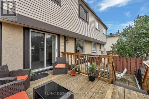 427 Mockingbird Drive Ottawa ON K1E 2A8