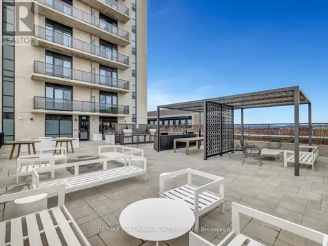 560 Rideau Street Ottawa ON K1N 0G3