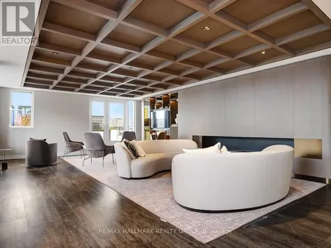 560 Rideau Street Ottawa ON K1N 0G3