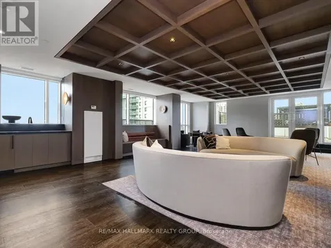 560 Rideau Street Ottawa ON K1N 0G3