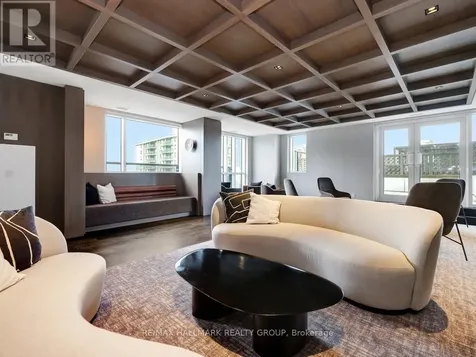 560 Rideau Street Ottawa ON K1N 0G3