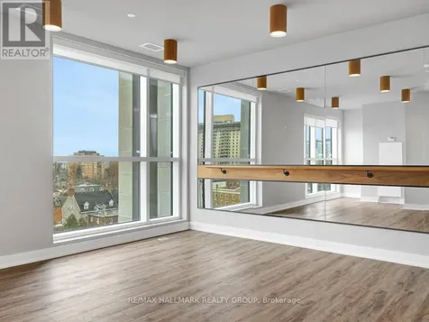 560 Rideau Street Ottawa ON K1N 0G3