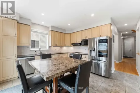 22 Oak Grove Street Ottawa ON K2G 6R4