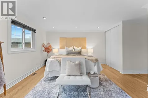 1536 Queensdale Avenue Ottawa ON K1T 1R7