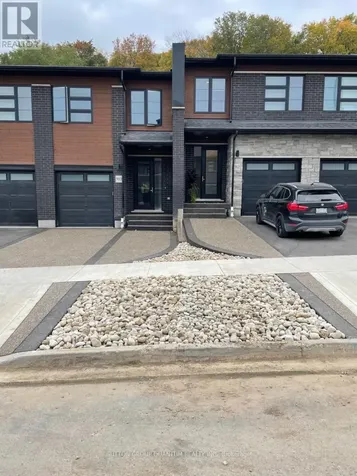 912 Robert Ferrie Drive Kitchener ON N2R 1P2