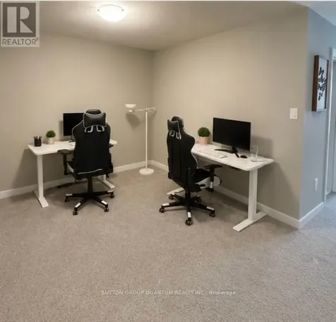 912 Robert Ferrie Drive Kitchener ON N2R 1P2