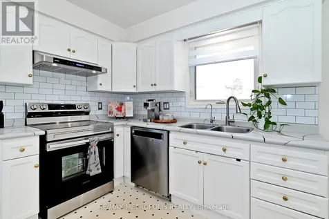 811 Dolph Street North Cambridge ON N3H 2B6