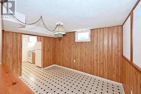 811 Dolph Street North Cambridge ON N3H 2B6