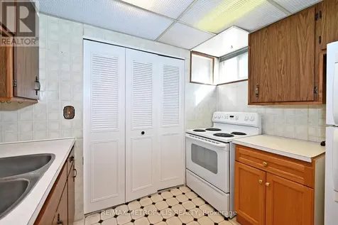 811 Dolph Street North Cambridge ON N3H 2B6