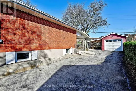 811 Dolph Street North Cambridge ON N3H 2B6