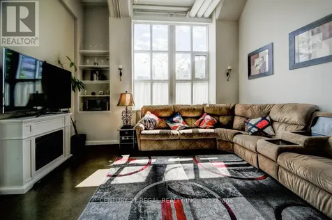 404 King Street West Kitchener ON N2G 4Z9