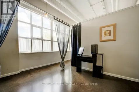 404 King Street West Kitchener ON N2G 4Z9