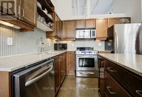 404 King Street West Kitchener ON N2G 4Z9