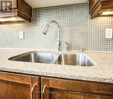 404 King Street West Kitchener ON N2G 4Z9