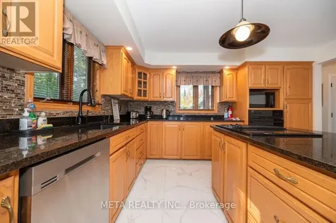 800 Forest Park Road Laurentian Valley ON K8A 6W2