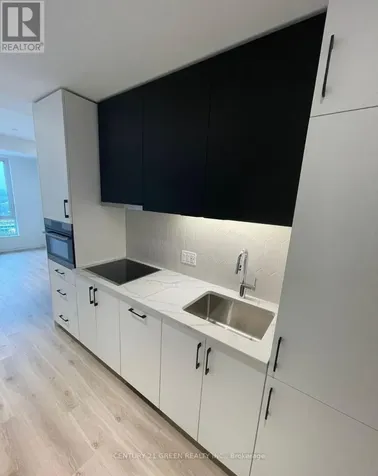 741 King Street West Kitchener ON N2G 0E9