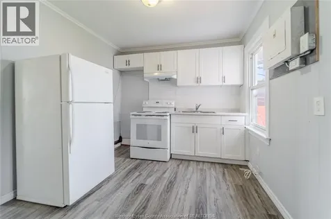 1124 Mercer Street Windsor ON N9A 1N9