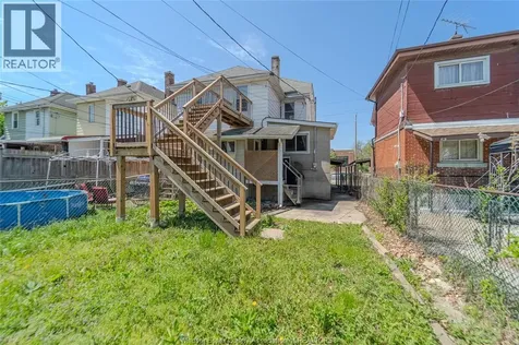 1124 Mercer Street Windsor ON N9A 1N9