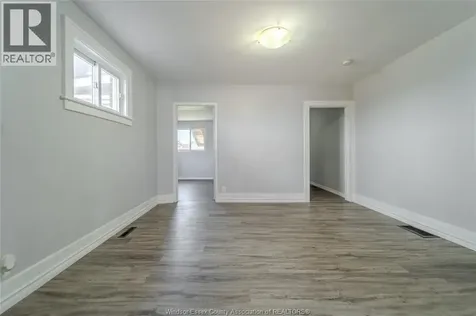 1124 Mercer Street Windsor ON N9A 1N9