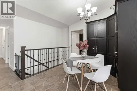 815 Carriage Way Sarnia ON N7W 0A5