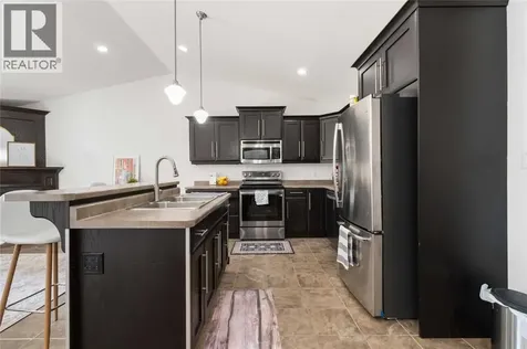 815 Carriage Way Sarnia ON N7W 0A5