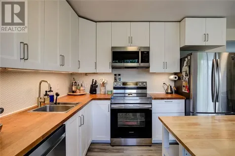 1700 Richard Street Val Caron ON P3N 1H2